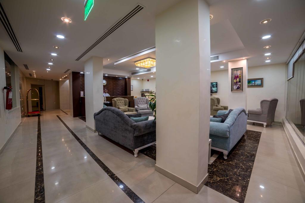 Orkeed Alolaya Aparthotel Khobar Bagian luar foto