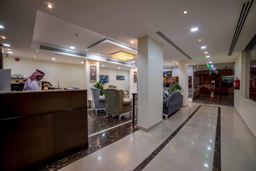 Orkeed Alolaya Aparthotel Khobar Bagian luar foto