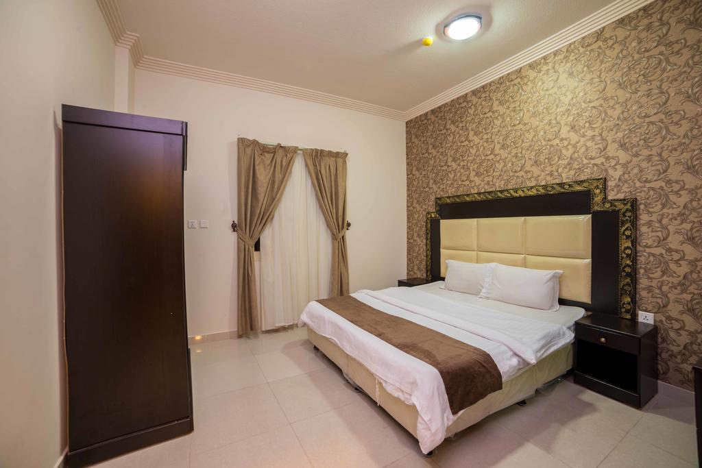 Orkeed Alolaya Aparthotel Khobar Bagian luar foto